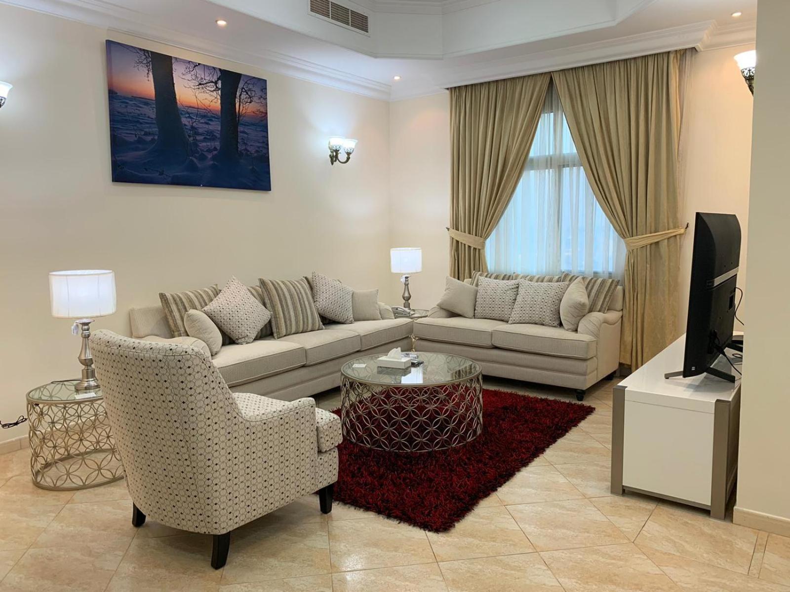 Al Misrea Tower Apartment Manama Exterior photo
