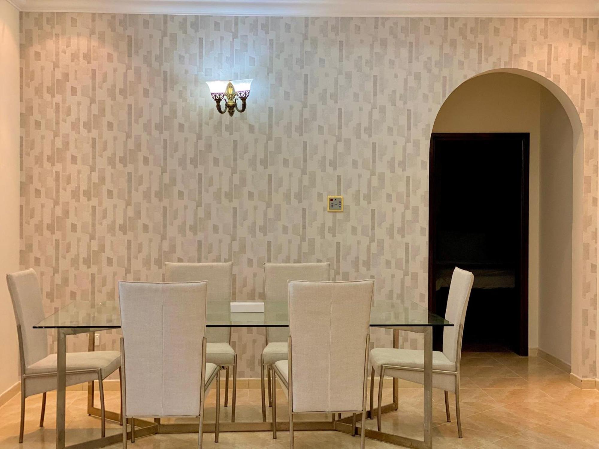 Al Misrea Tower Apartment Manama Exterior photo