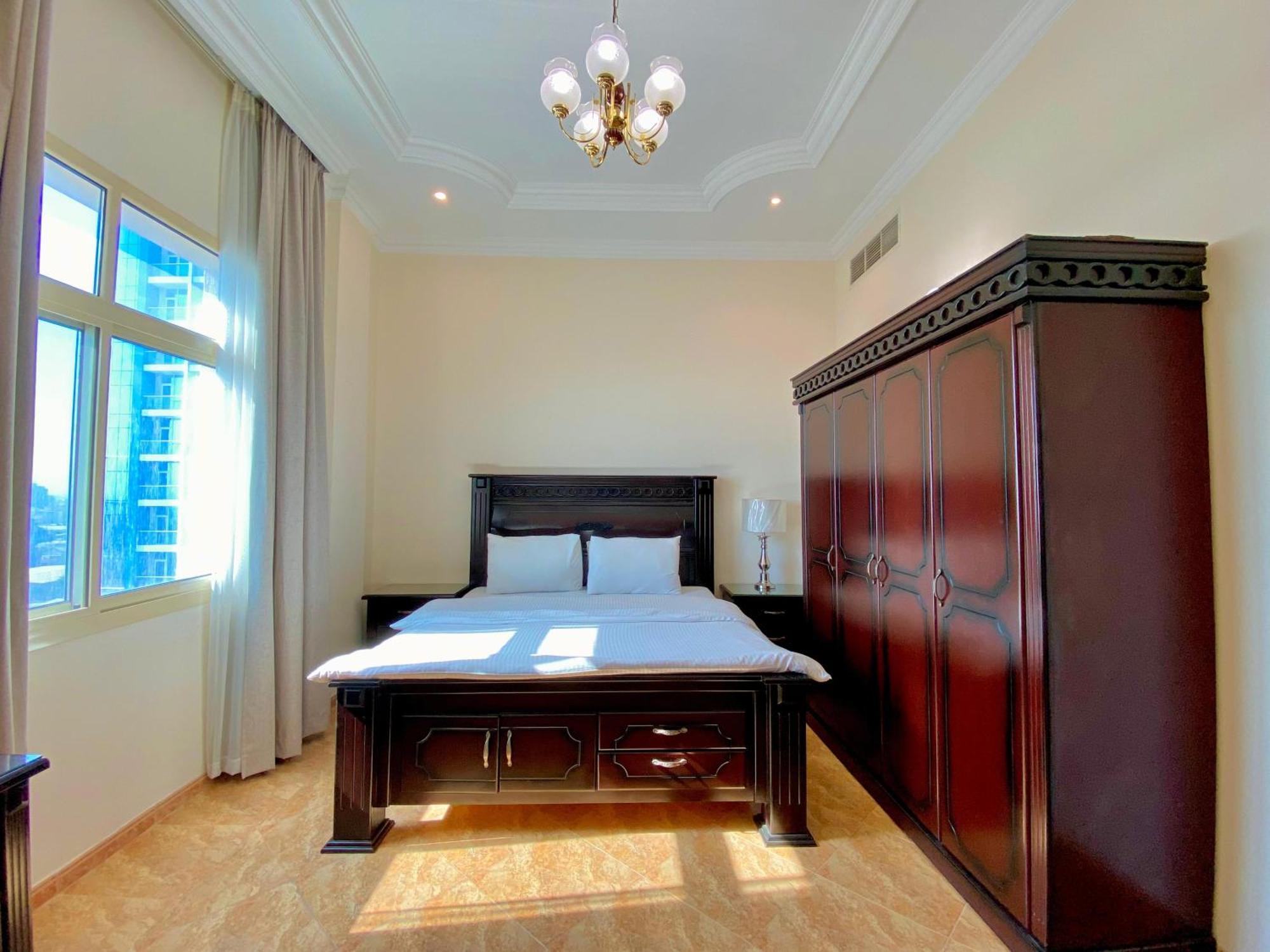 Al Misrea Tower Apartment Manama Exterior photo